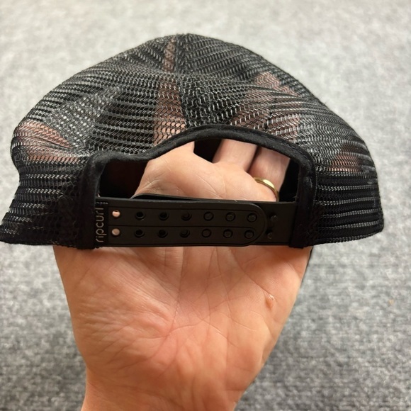 RIPCURL Women’s Black floral tropical SnapBack baseball cap hat One size - Picture 3 of 4